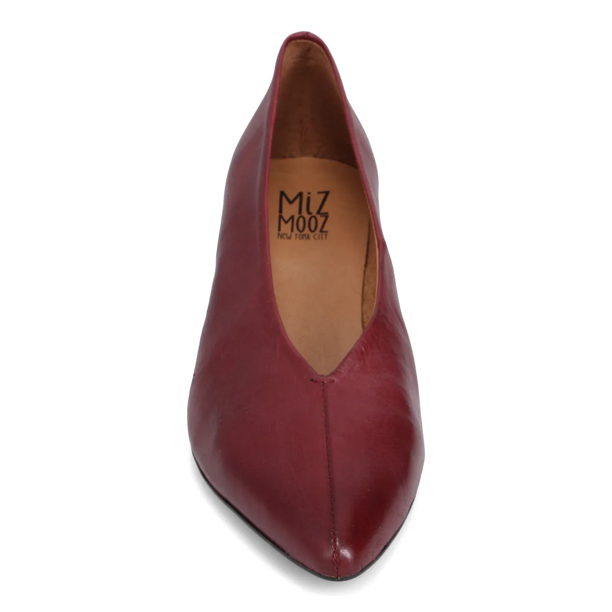 Sure! Please provide me with the current title of the e-commerce product Holly Pump so I can help you optimize it.