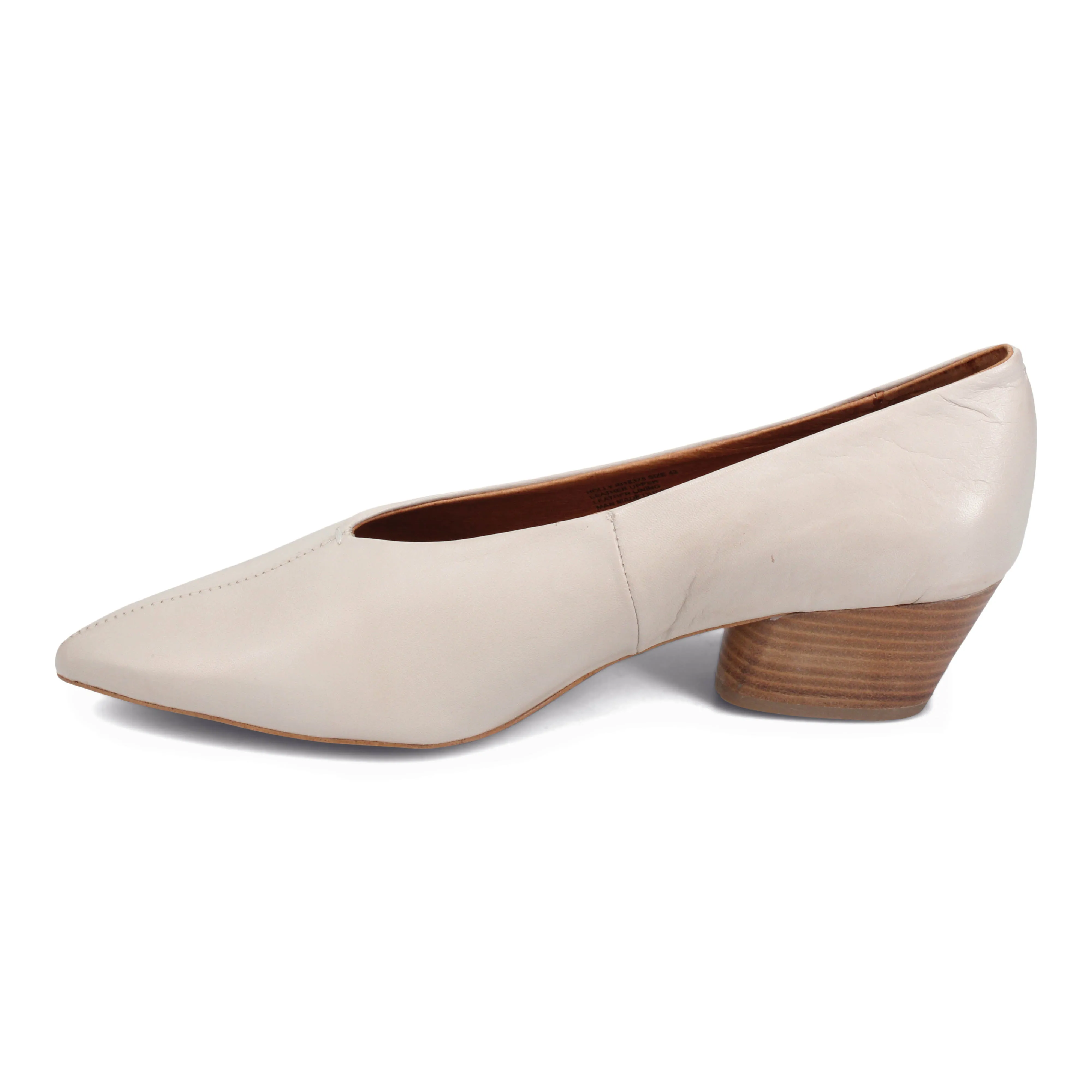 Sure! Please provide me with the current title of the e-commerce product Holly Pump so I can help you optimize it.