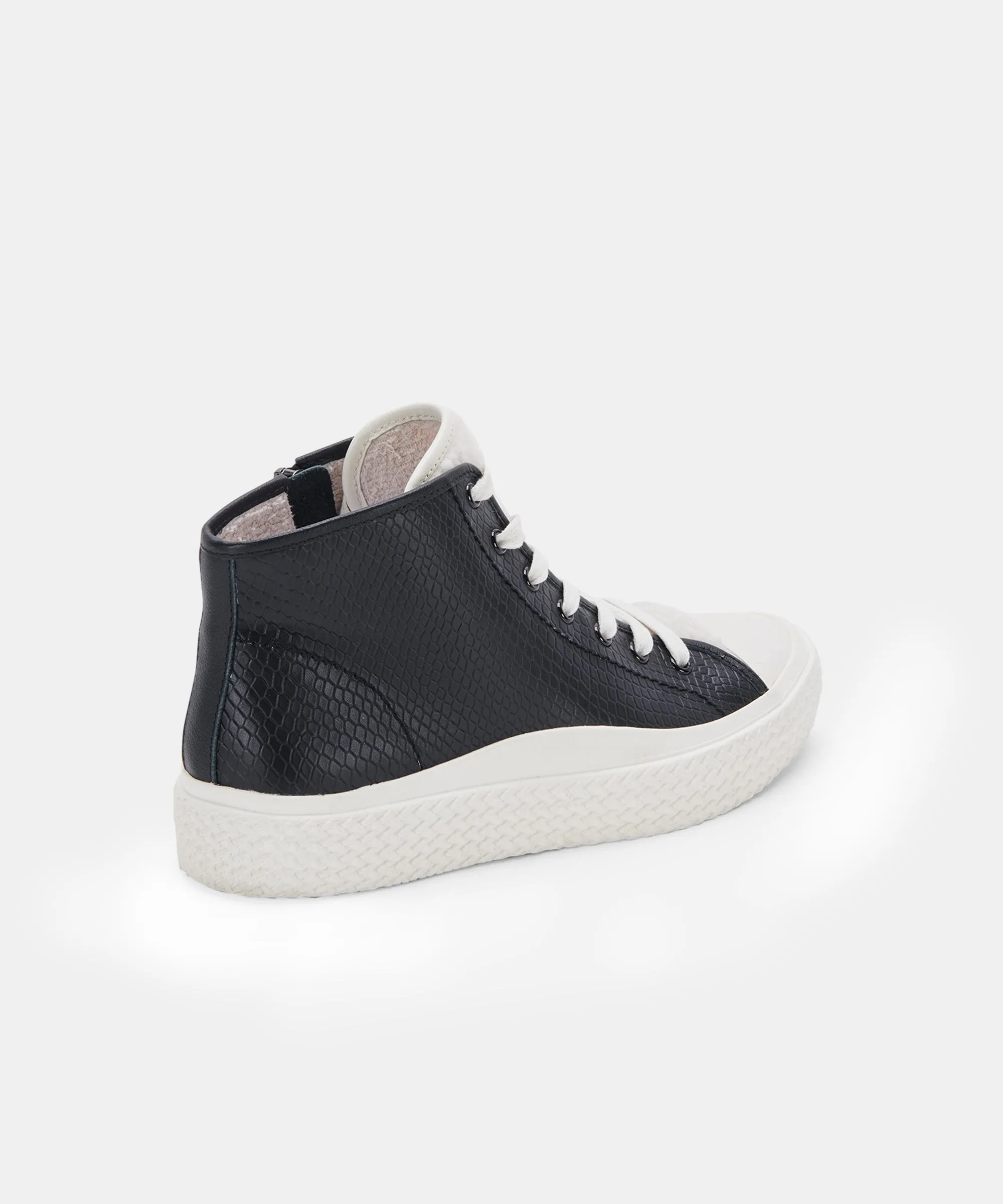 VEOLA PLUSH SNEAKERS BLACK EMBOSSED LEATHER re:vita